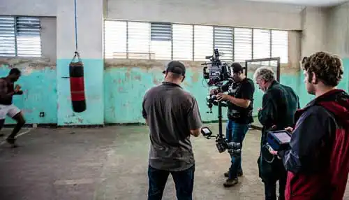 FILM CUBA | Film crew filming in Havana